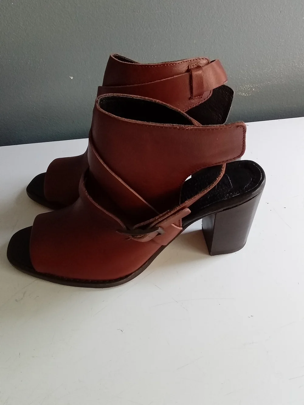 Wolverine W40363 Cognac Brown Leather Peep Toe Buckle Wrap Block Heel Boots 6.5M